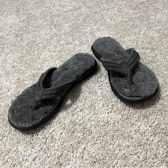 L.L. Bean Shoes Ll Bean Wicked Good Flip Flop Slippers Poshmark